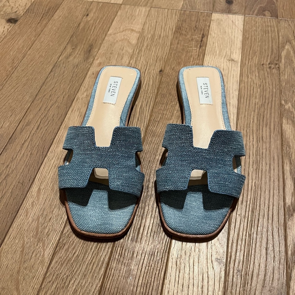 Steve Madden Slides